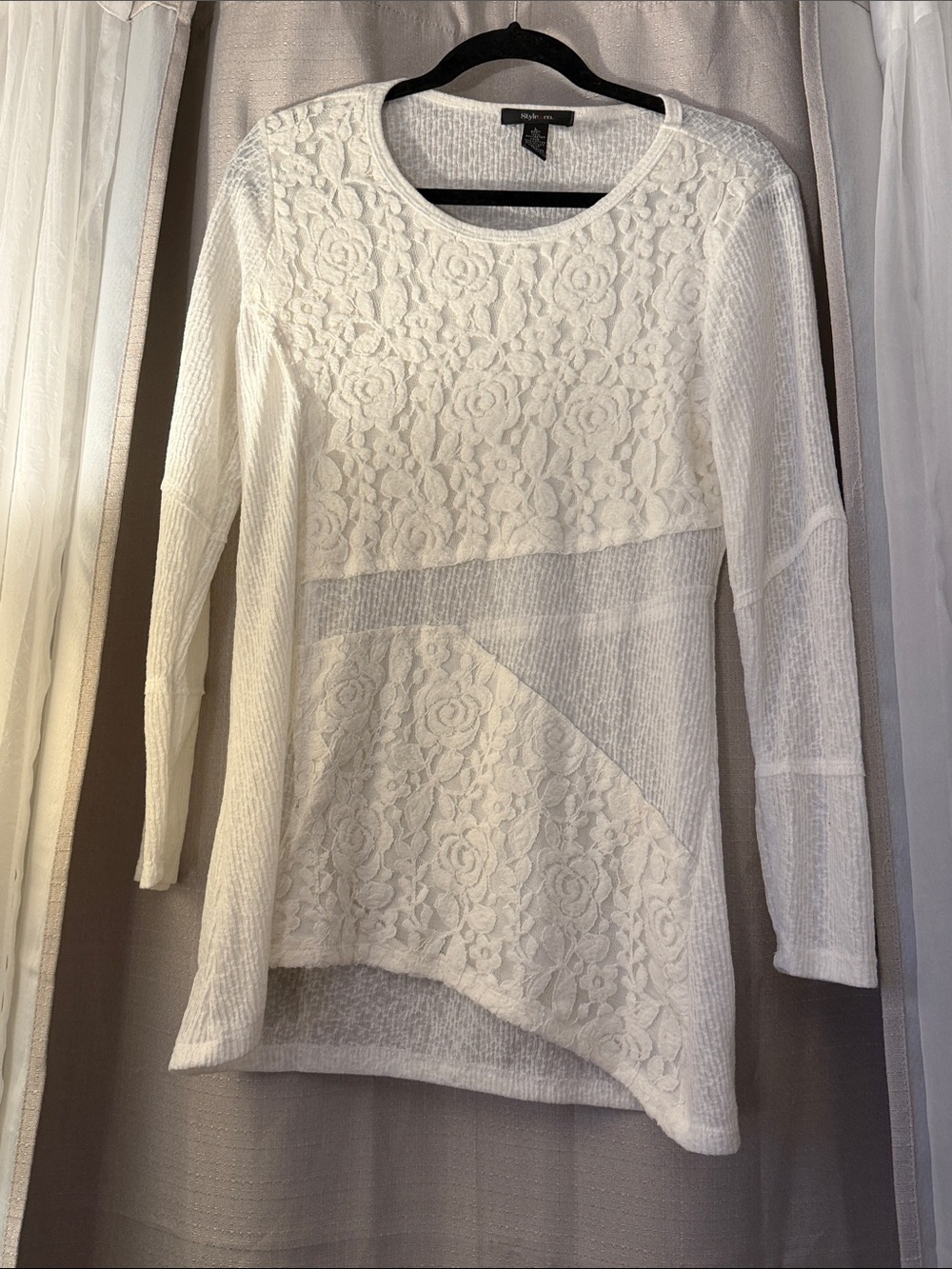 Style & Co. White Lace Panel Long Sleeve Tunic